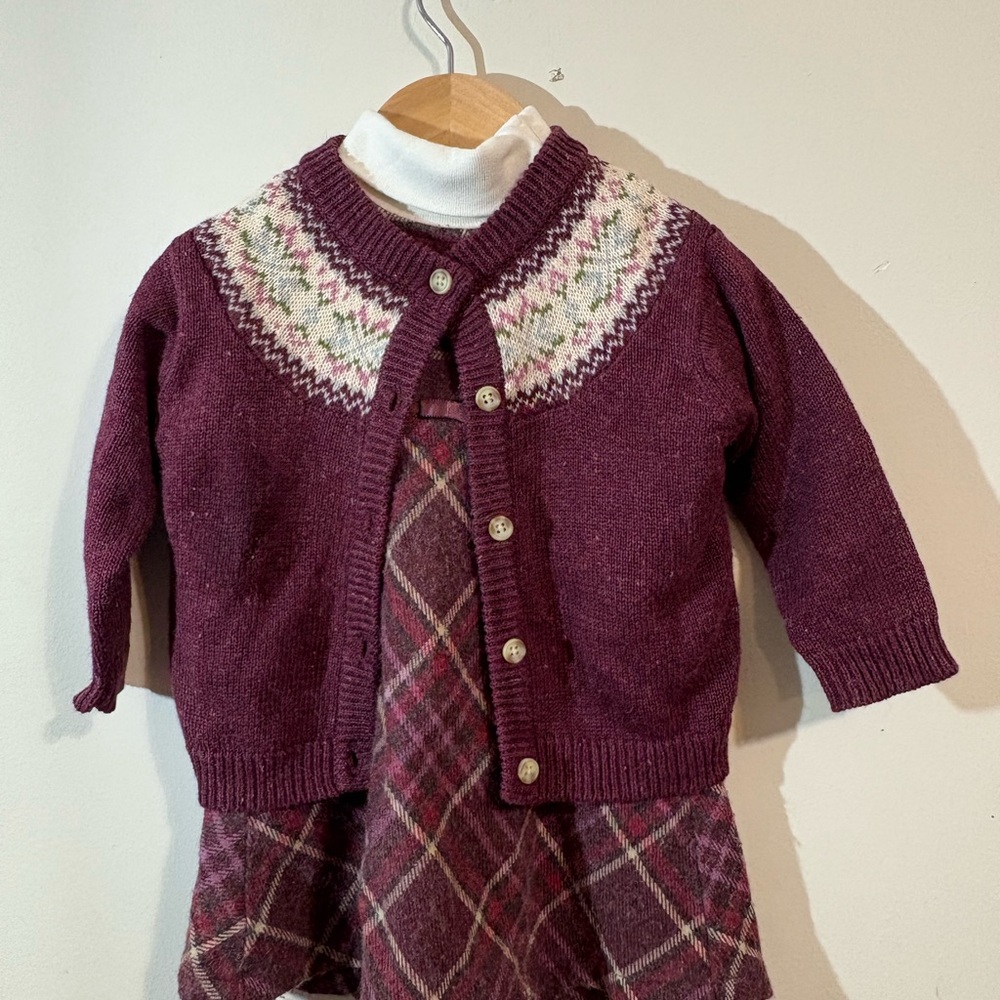 Old Navy Vintage Girls 3‎ PC dress turtleneck and sweater 12 to 18 month purple